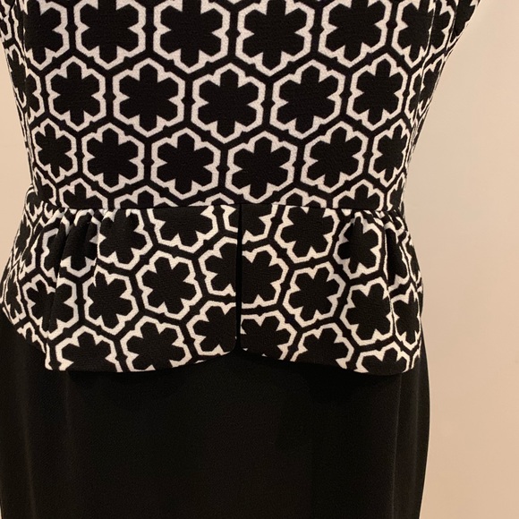 TAHARI Arthur S. Levine Dress - Picture 4 of 7